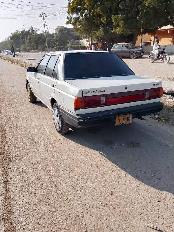 Nissan Sunny 1989/ Registration 1993 2