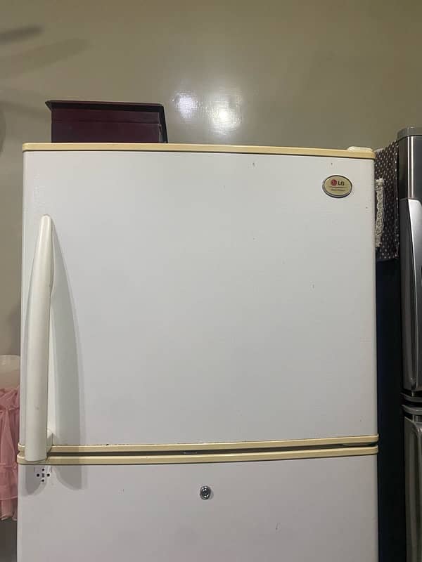 LG REFRIGERATOR 2