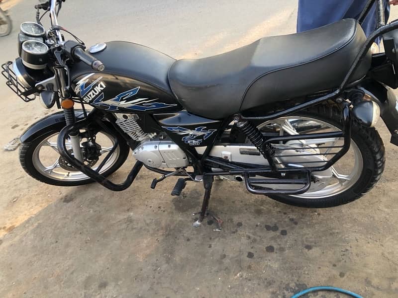 Suzuki gs 150 V. Good Condition 3