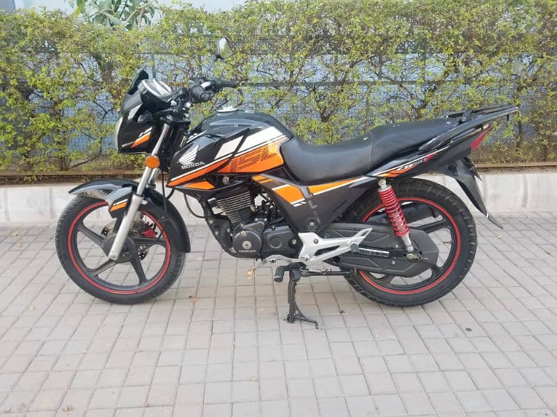 Honda CB 150F 2022 in good condition With big TIMSUN tubeless tires 3