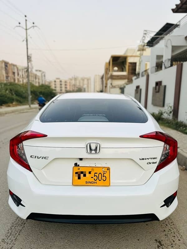 Honda Civic Ug  2019 (03303796813) 2