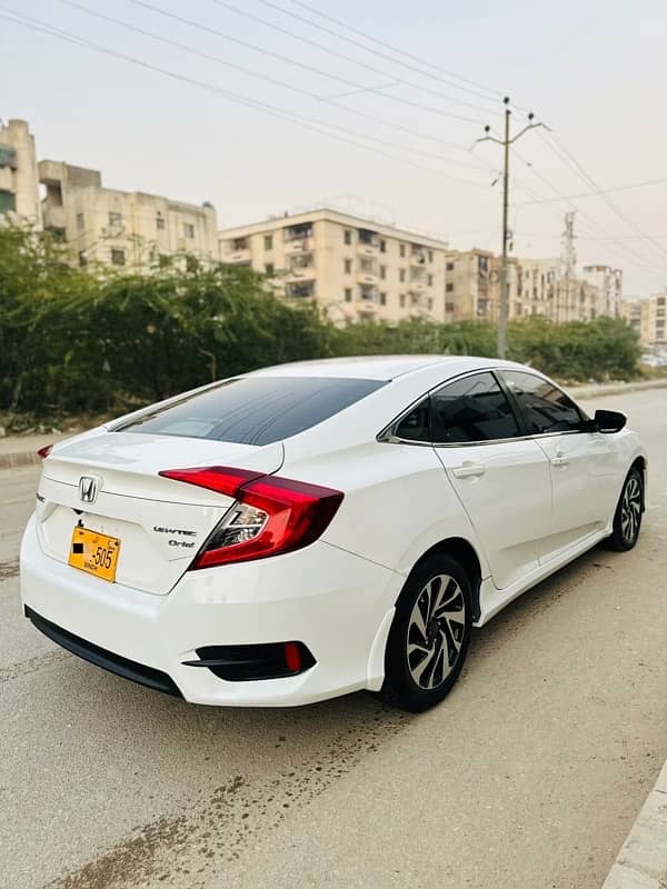 Honda Civic Ug  2019 (03303796813) 3