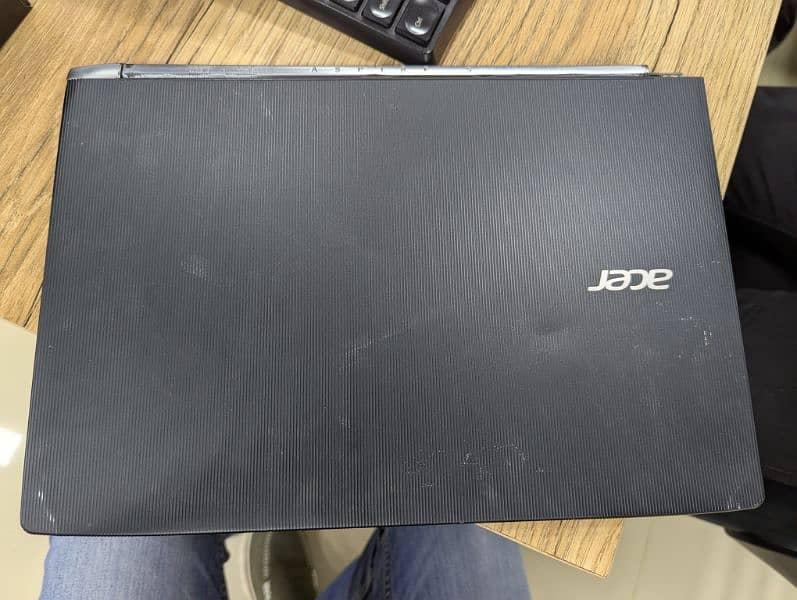 Acer S5 Slim Laptop Touch screen 8