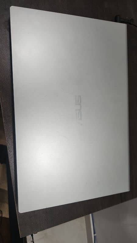 Asus Laptop 3