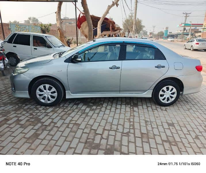 Toyota Corolla GLI 2013 0