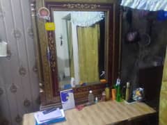 dressing table