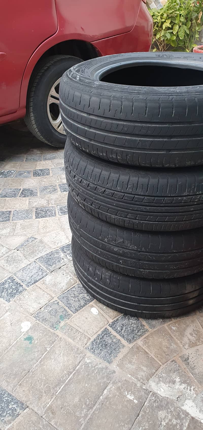 4 tyres 185/65/r14 for sale 0