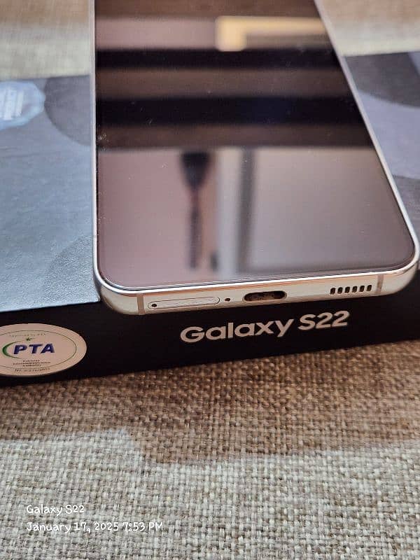 Samsung Galaxy S22 5G PTA Official Approved With Box 2