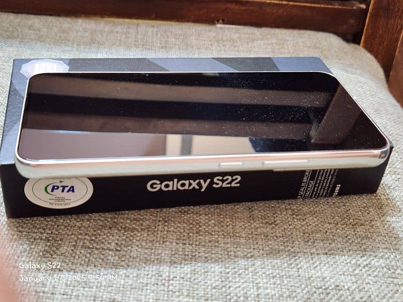 Samsung Galaxy S22 5G PTA Official Approved With Box 5