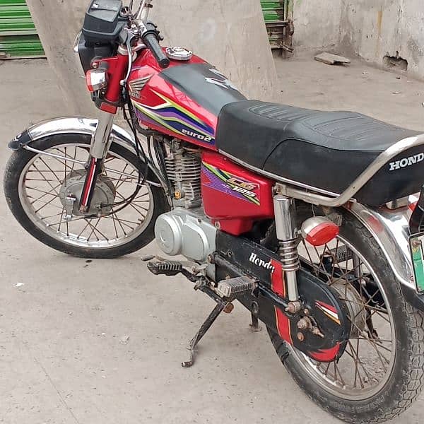 Honda 125 2017 model paper original 0