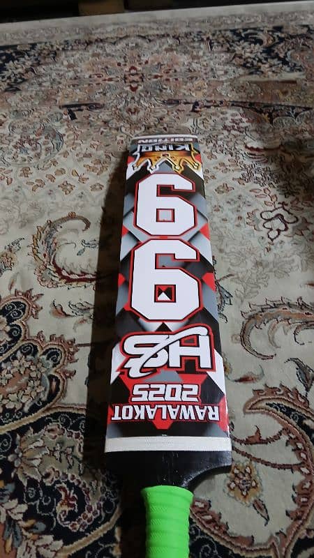 brand new rawlakot king edition bat 1