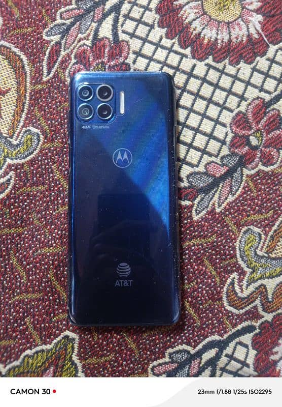 Motorola one 5g uw 2