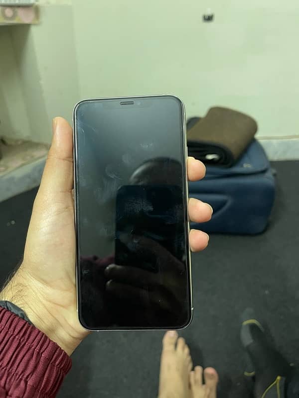 Iphone 11 Pro Max PTA approved with Single Line panel 7