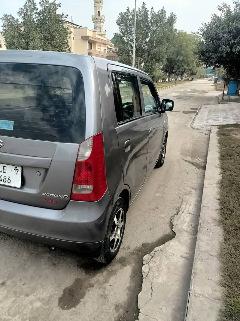 Suzuki Wagon R 2016 4