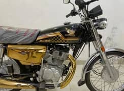 Honda 125 guld