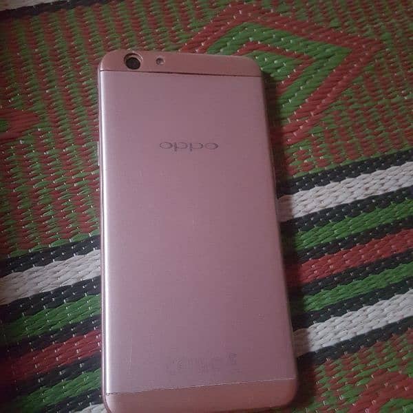 oppo F1s 1