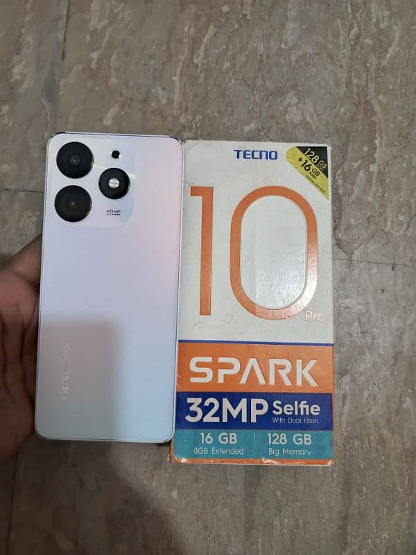 Spark 10 8/128 GB 1