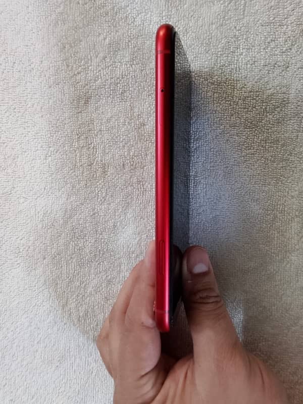 iphone xr complete saman 128 gb 4