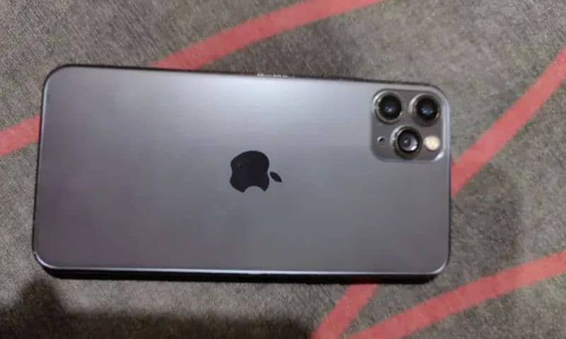 Iphone 11 pro max exchange possible 0