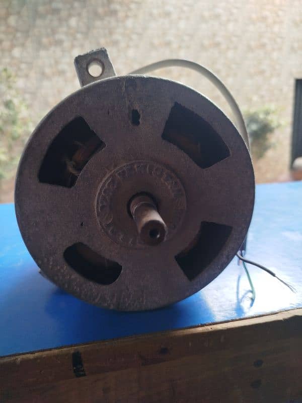 room coller ke original winding ma motor urgent for sale h 1