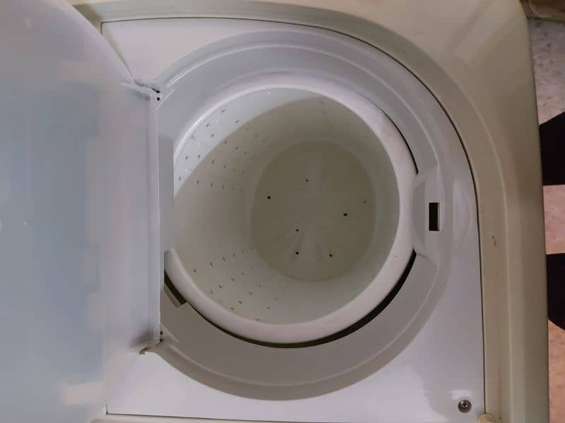 Brand New Twin TUb Washing Machine 8