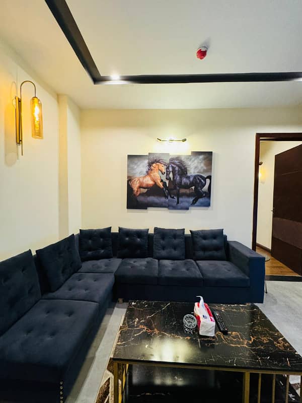 1 bed luxury furnished apartment available for rent in gulberg greens islamabad. 4