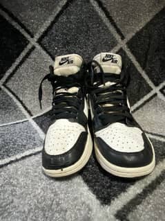 Air Jordan 1 retro high of (black white)