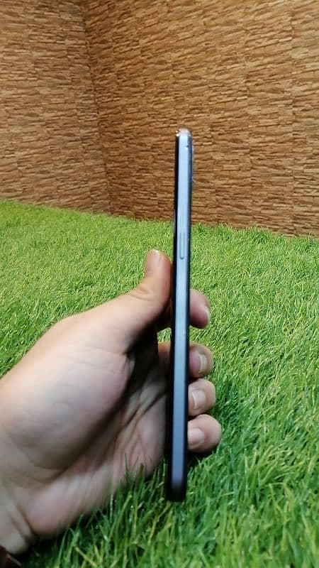 oppo F17  (8/128) 2