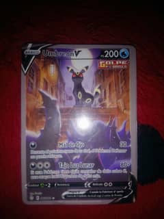 Umbreon 189/203 Basico Pokemon card sword and shield edition.