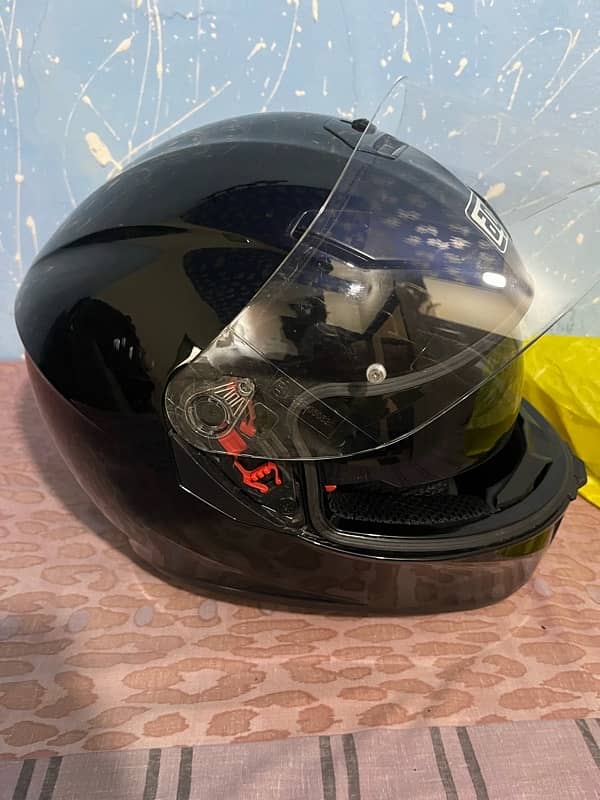 AGV black helmat 3