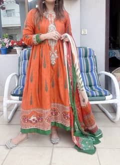 zahra shahjahan lawn dress