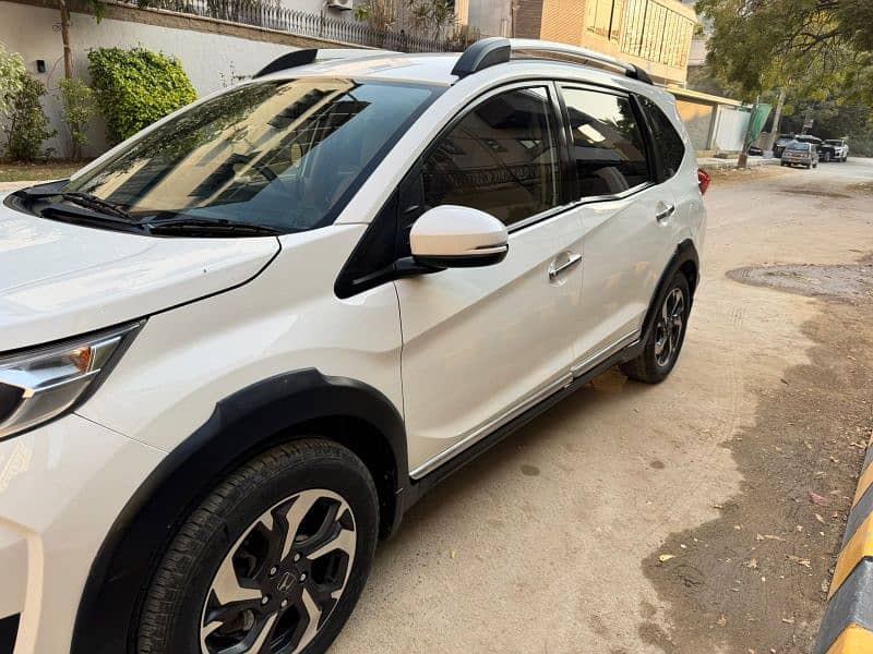 Honda BR-V S 2017 3