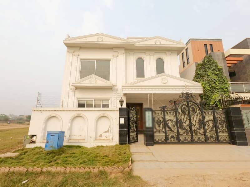 5 Beds 10 Marla Spanish House for Sale in Paragon City Barki road Lahore. 1