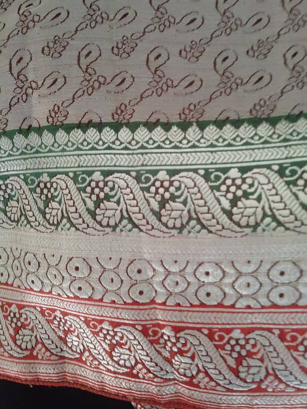 Indian banarsi saree 0