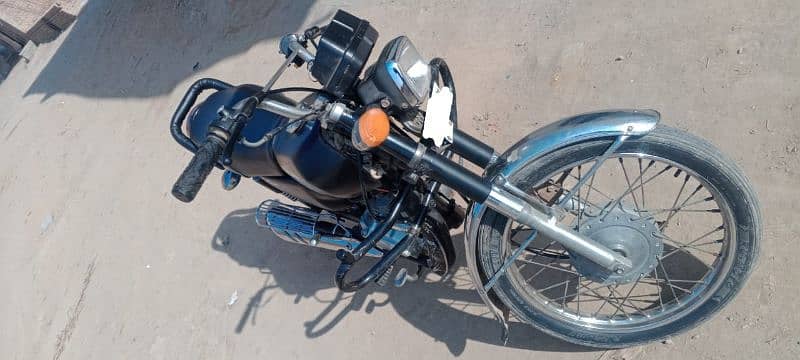 urgent for sale Honda 125 my personal use bike 3