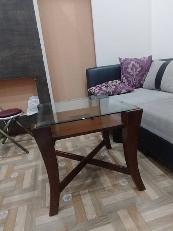 centre table with 2 side tables 1