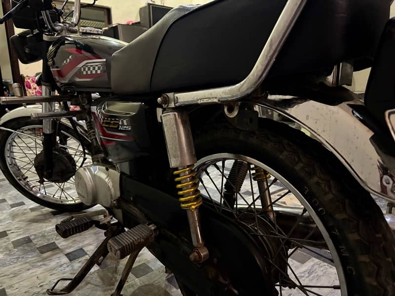 Honda 125 for sale self modified 4