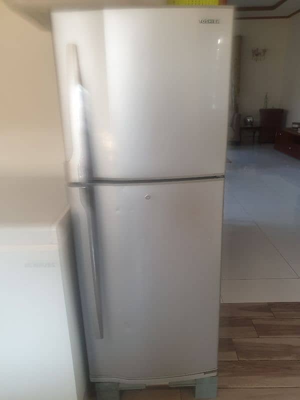 Refrigerator for sale (urgently ) 2