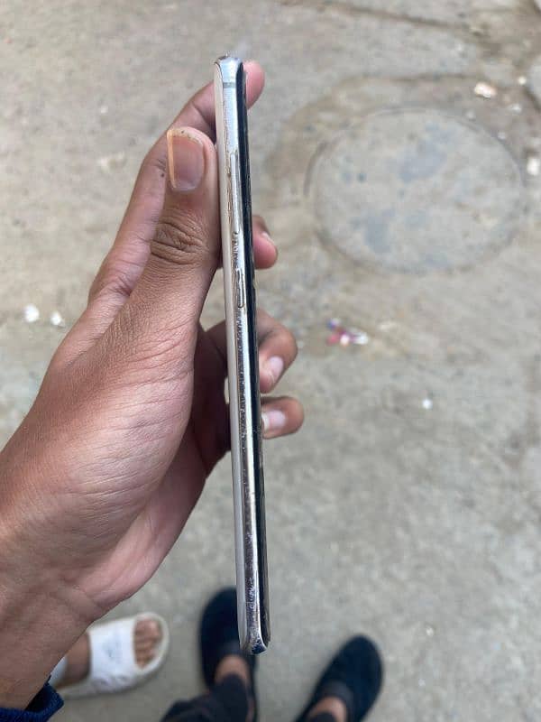 S10 plus all ok official proved dual sim side py minor crack hai 4