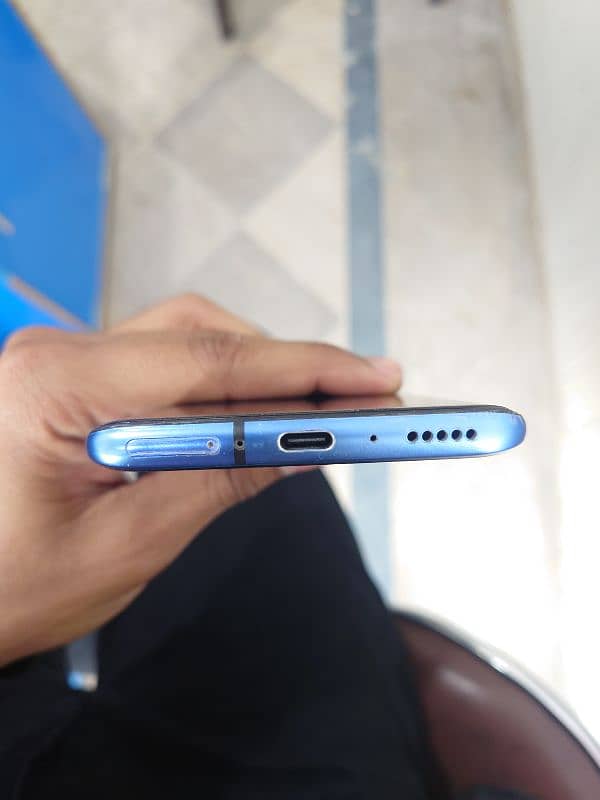 OnePlus 7 pro Display Braked 4