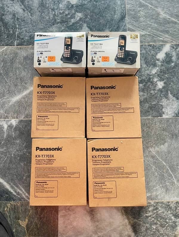 Panasonic KX-NS500BX Exchange, KX-DT543 Console and VOIP Card for Sale 9