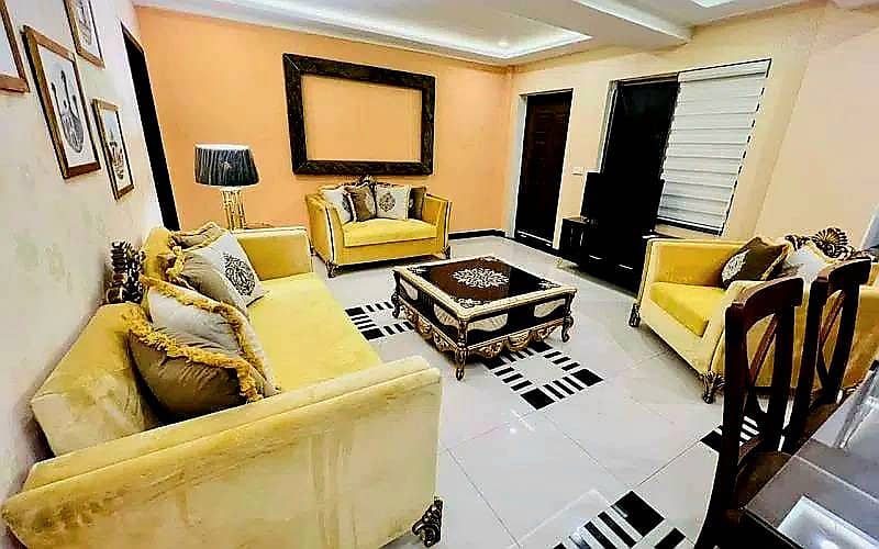 1BED Luxury Newly Furnished Safe & secure Apartment Daily & Monthly 4