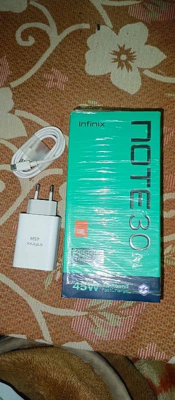 Infinix Note 30 7