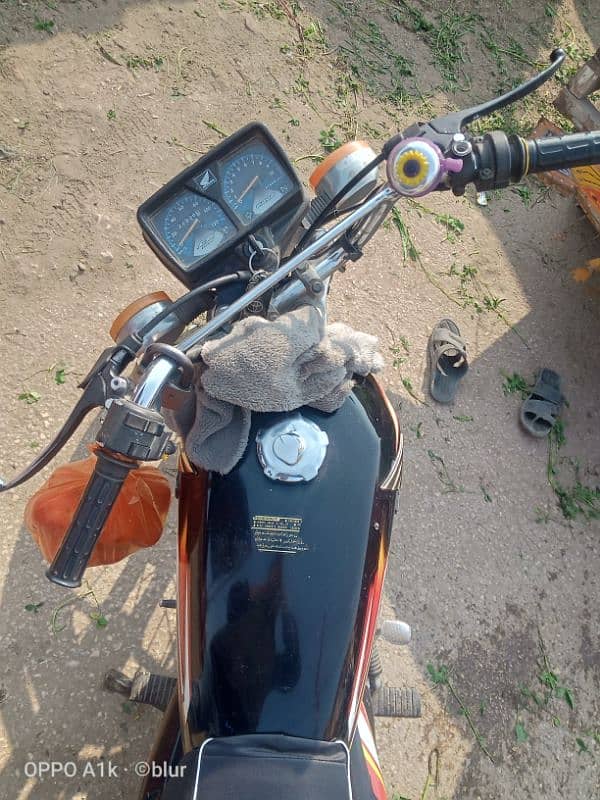 Honda CG 125 good condition Hyderabad no h model 22 h advance 2