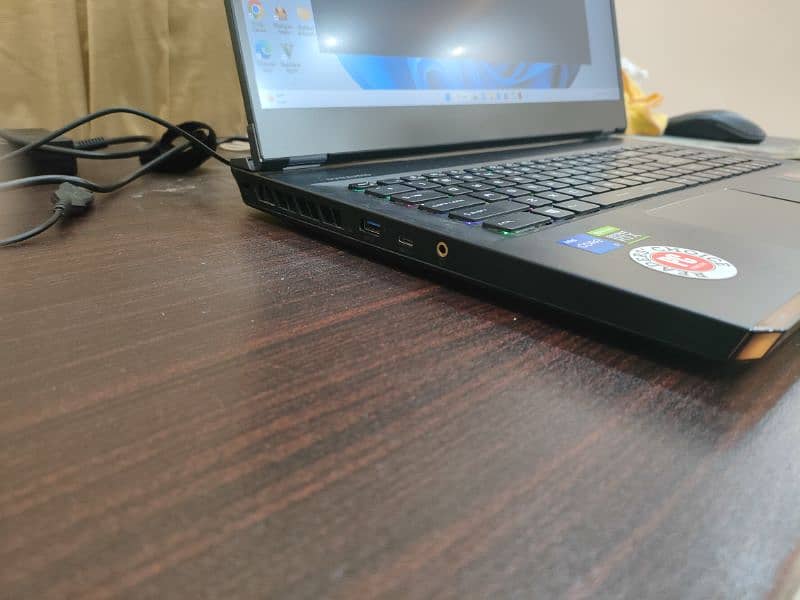 MSI GE 76 gaming laptop 5