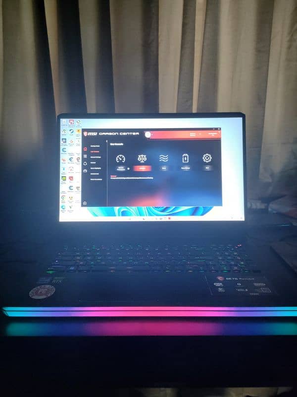 MSI GE 76 gaming laptop 8