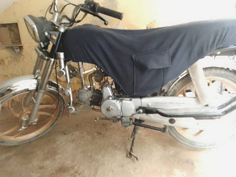 Moon stat bike 50cc in good condition 15