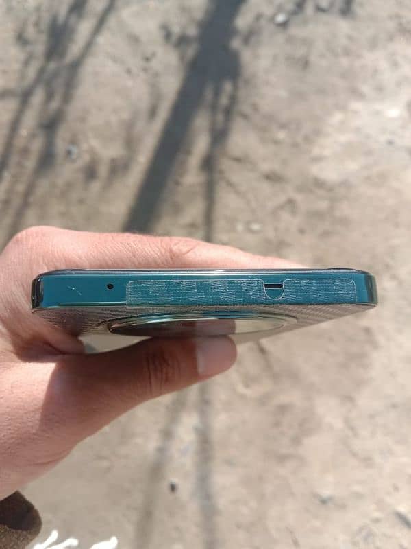 Oppo Reno 12f mobile for sell with 7 to 8 months warranty 3