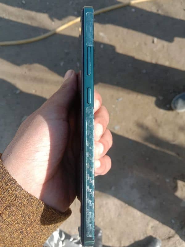 Oppo Reno 12f mobile for sell with 7 to 8 months warranty 5