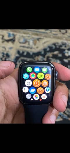 Apple Watch Series 5 (40mm)